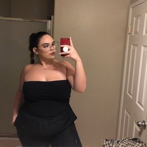 Meet your Posher, Ana